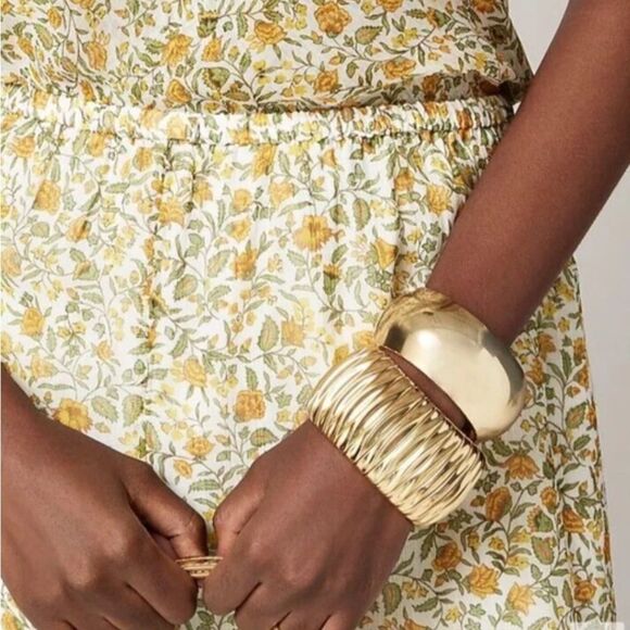 J. Crew Ivory Knee Length Lined Floral Chiffon Slip Skirt Size S NWT - Picture 2 of 11